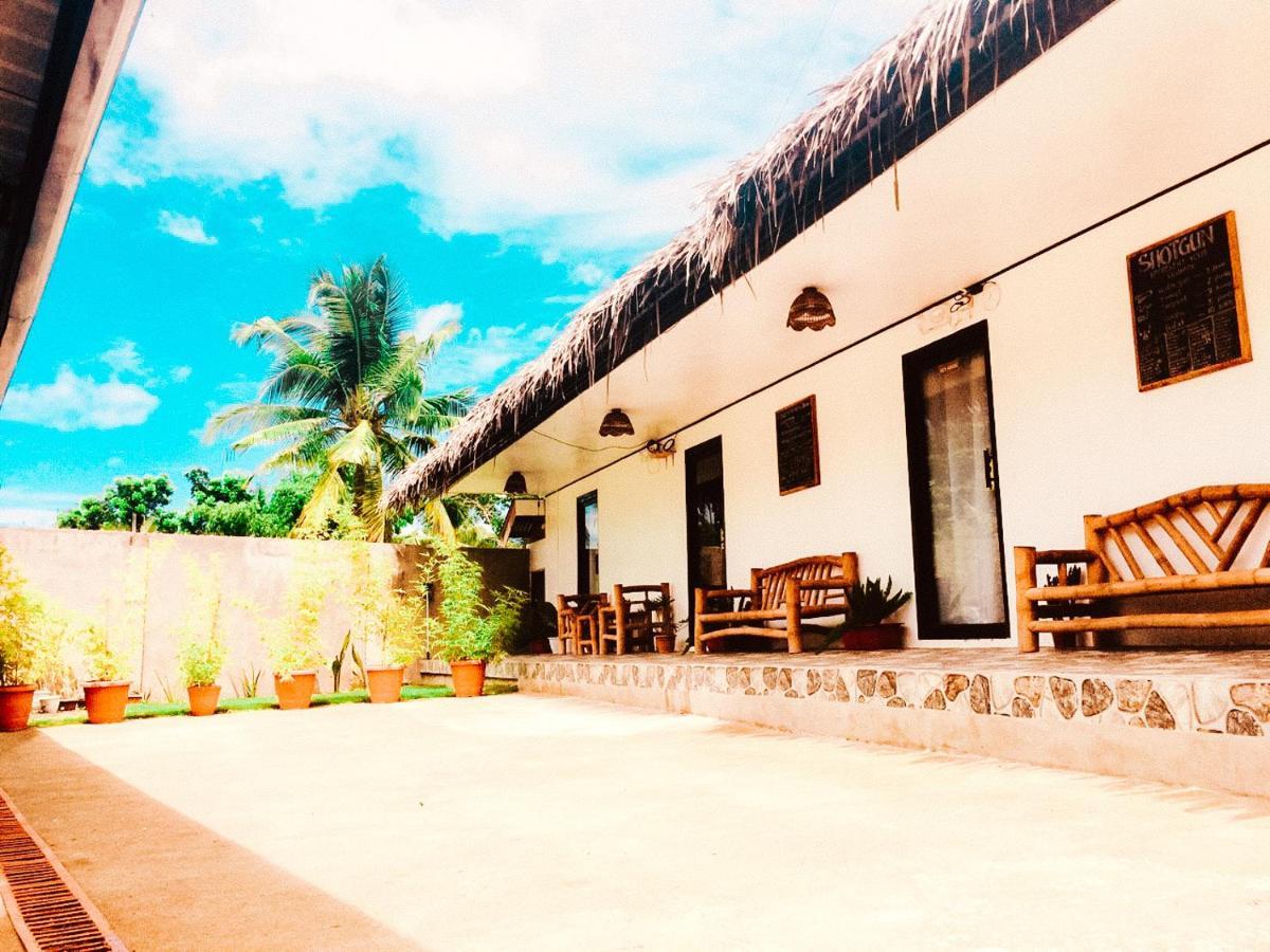 The Hangover Hostel モアルボアル エクステリア 写真